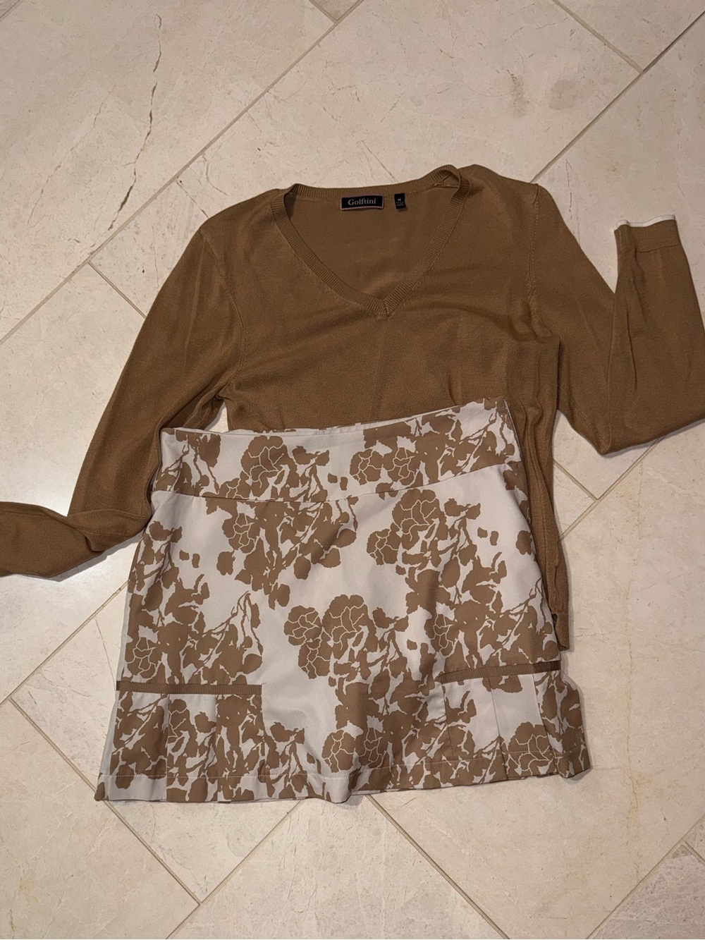 Golftini flora skirt and sweater set